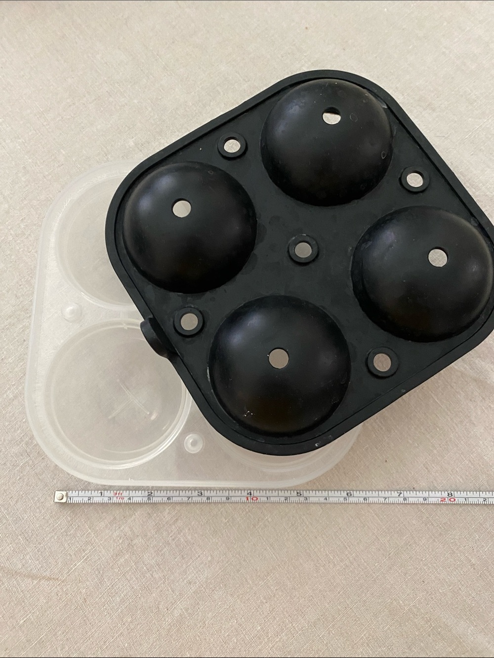 Silicone/plastic 4-sphere ice Mold
